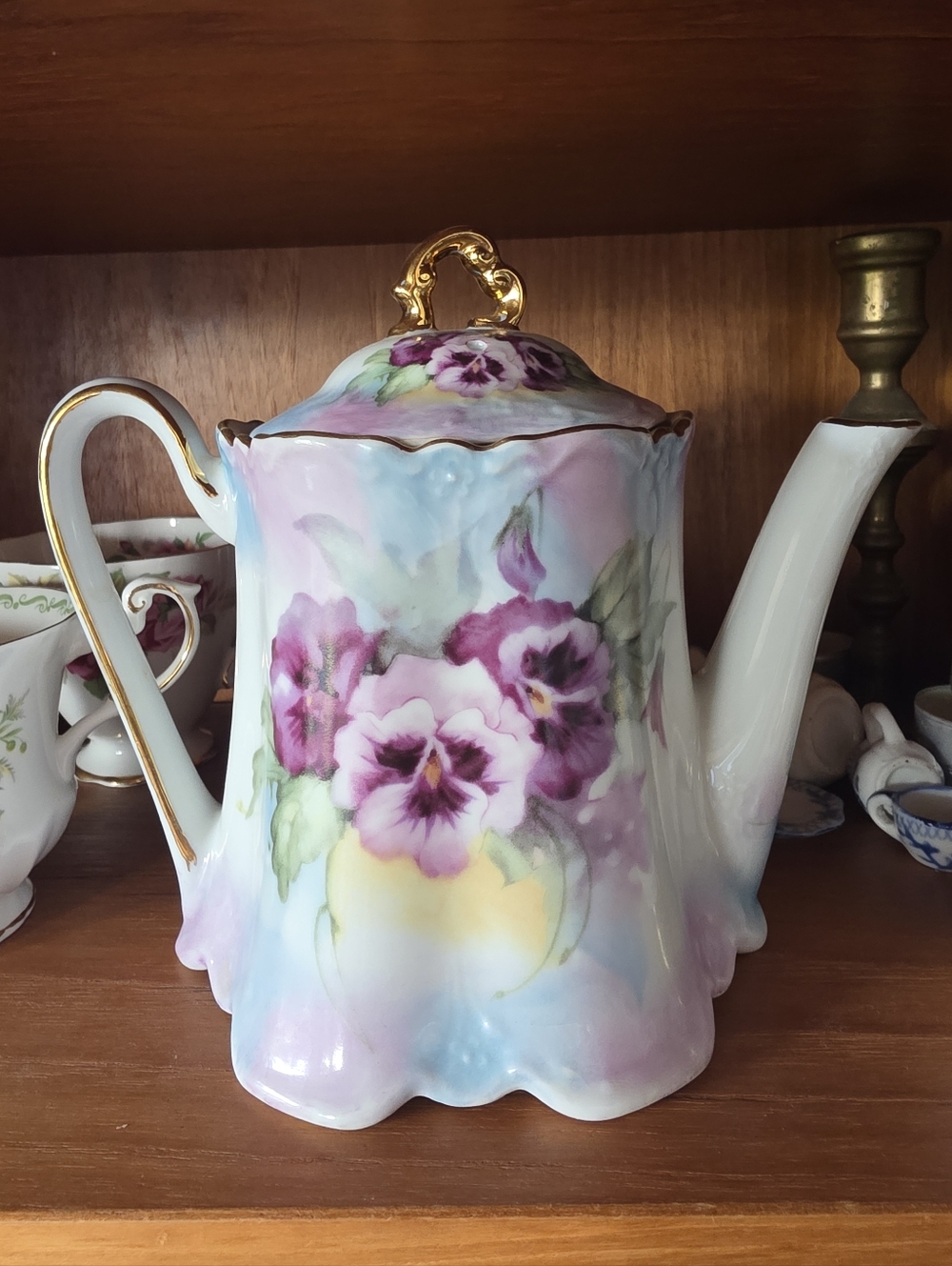 Bavarian 1900s Handpainted Floral Teapot with Pink Pansy Design and Gold Accents